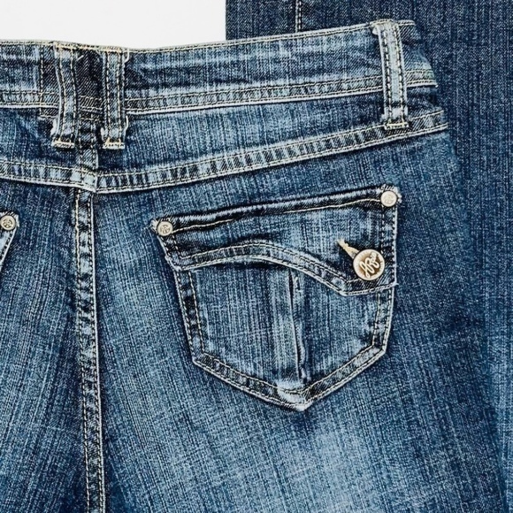 American Rag Jeans. - Picture 6 of 9